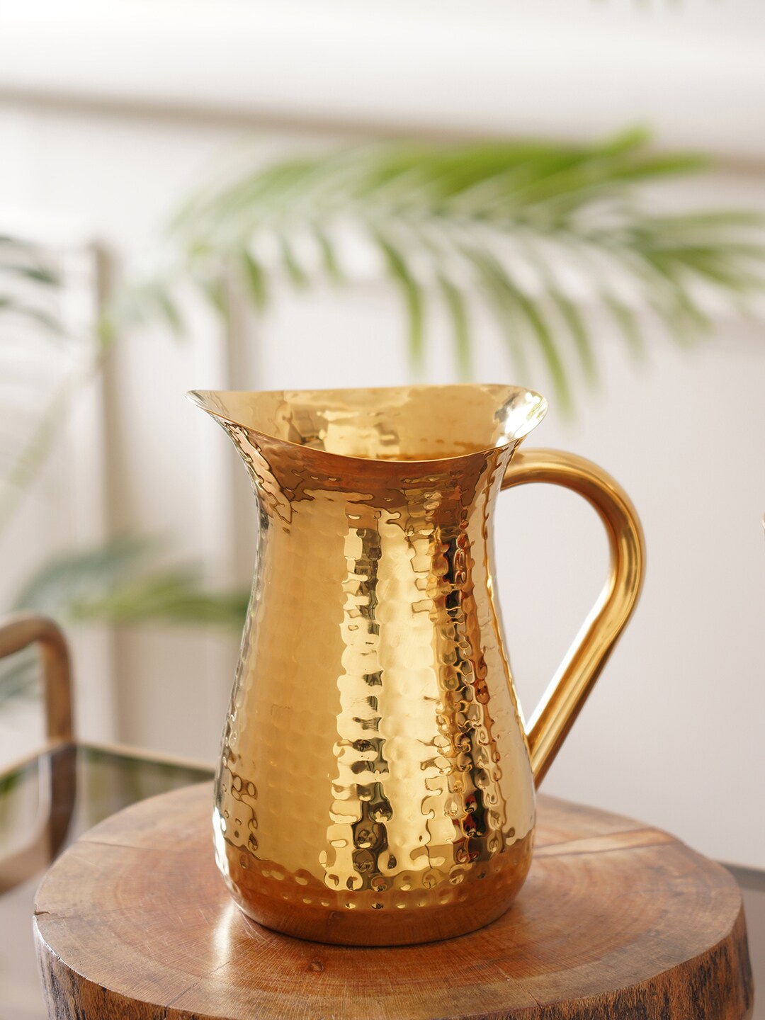 

Pure Home and Living Gold-Toned Solid Stainless Steel Water Jug