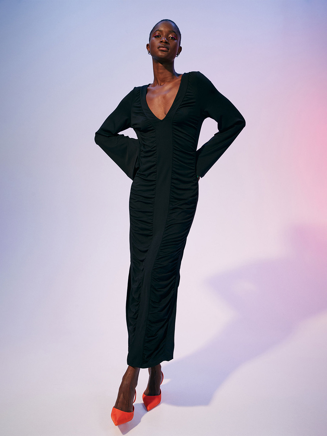 

H&M Women Black Solid Gathered Dress