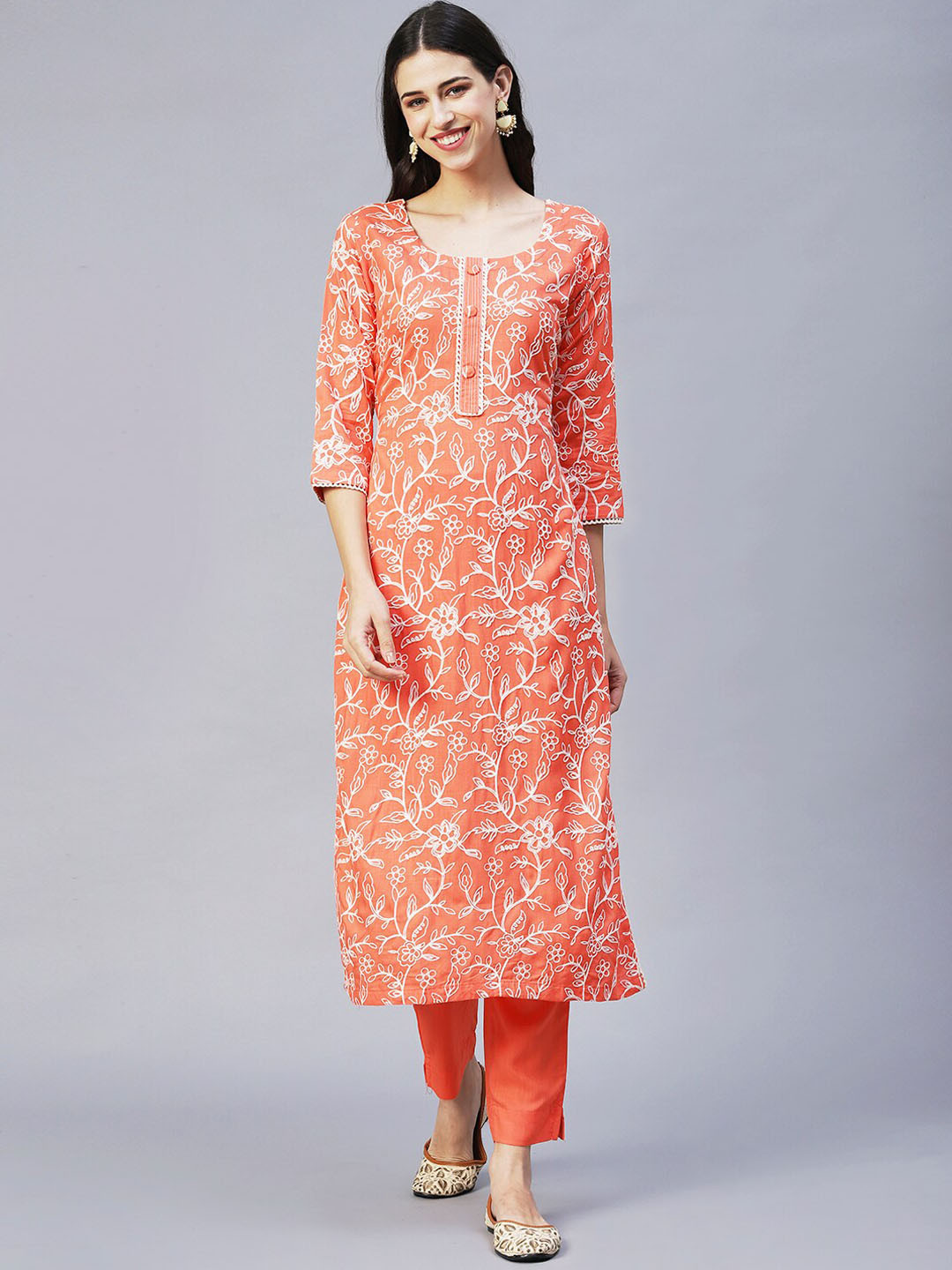 

FASHOR Women Floral Thread Work Pure Cotton Kurta with Trousers, Peach