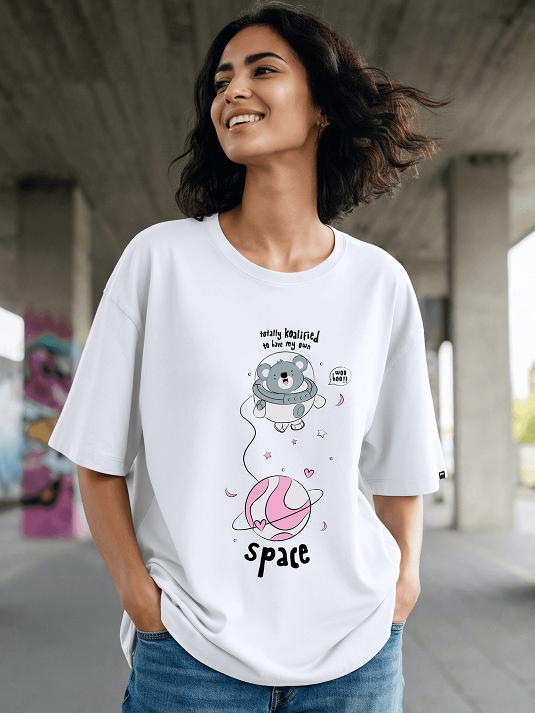 

Bewakoof Women White Printed Drop-Shoulder Sleeves Oversized Cotton T-shirt