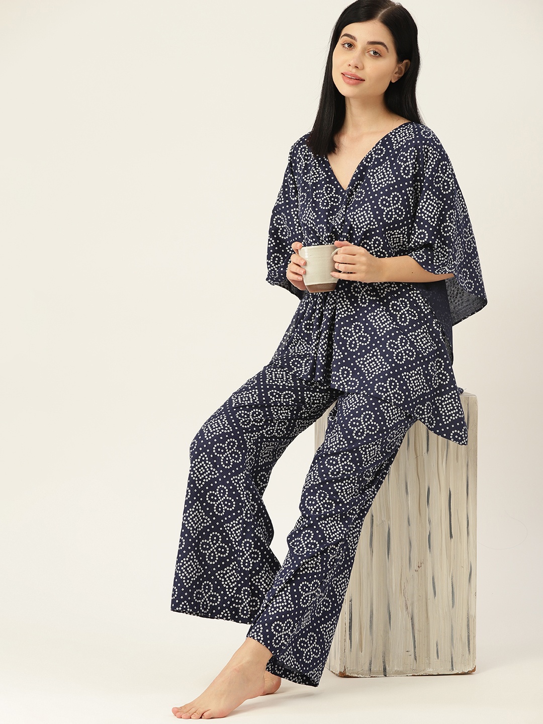 

ETC Women Navy Blue Printed Night suit