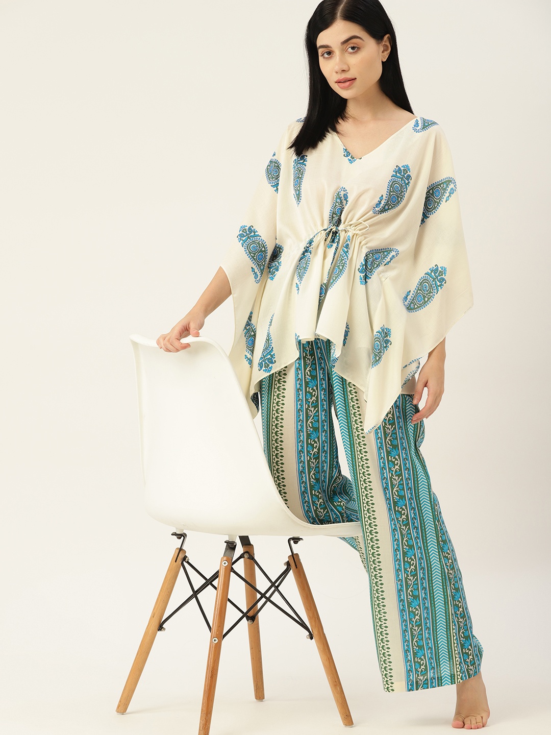 

ETC Women Blue Printed Night suit
