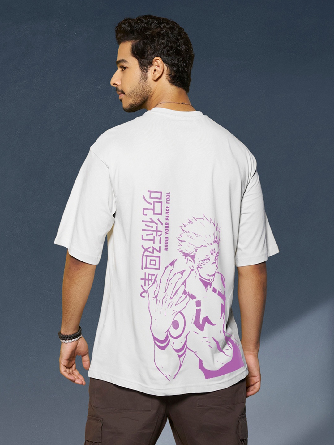

Bewakoof Men White Printed Drop-Shoulder Sleeves Oversized Cotton T-shirt