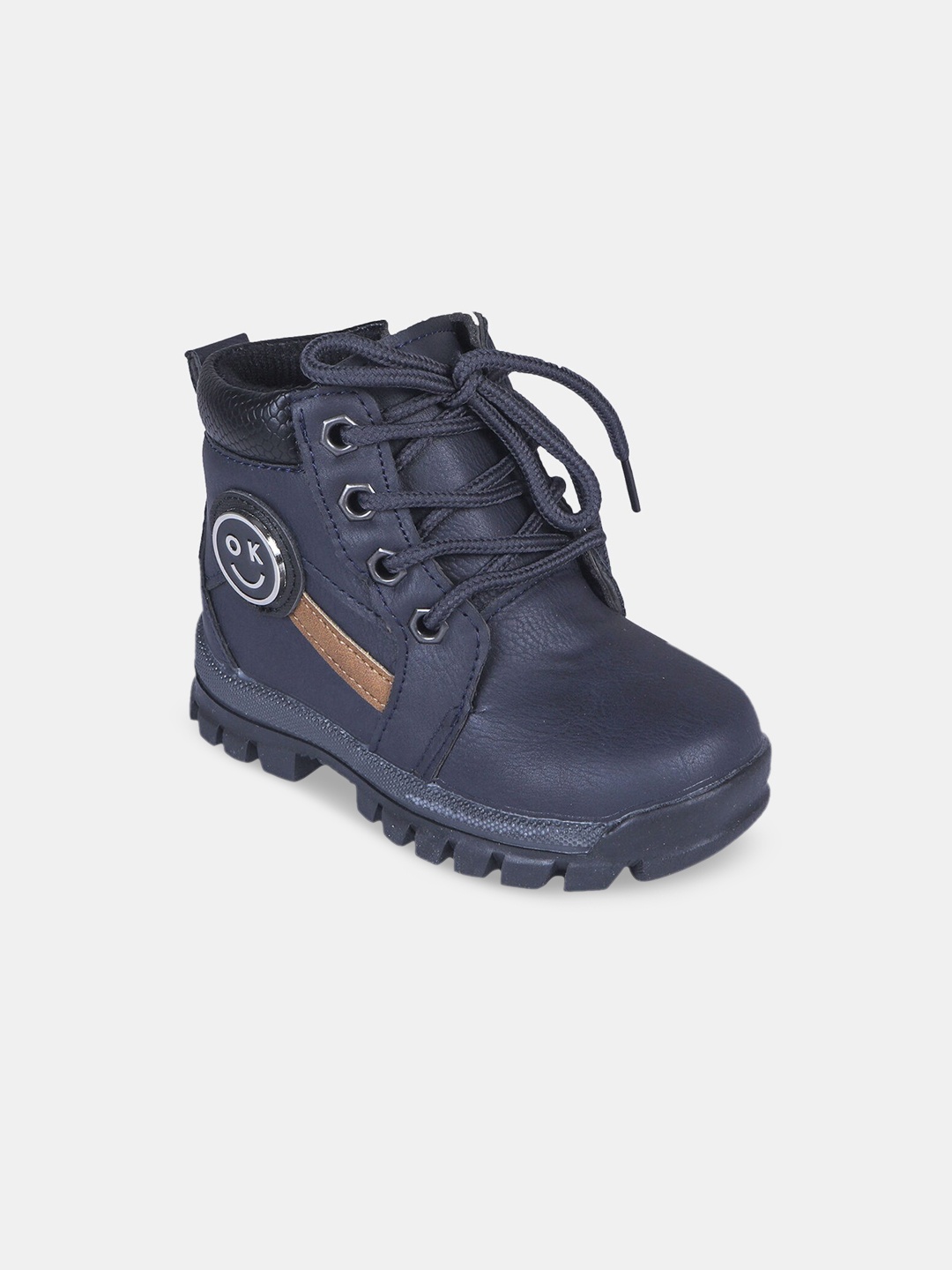 

Hopscotch Boys Blue Solid Mid-Top Regular Boots