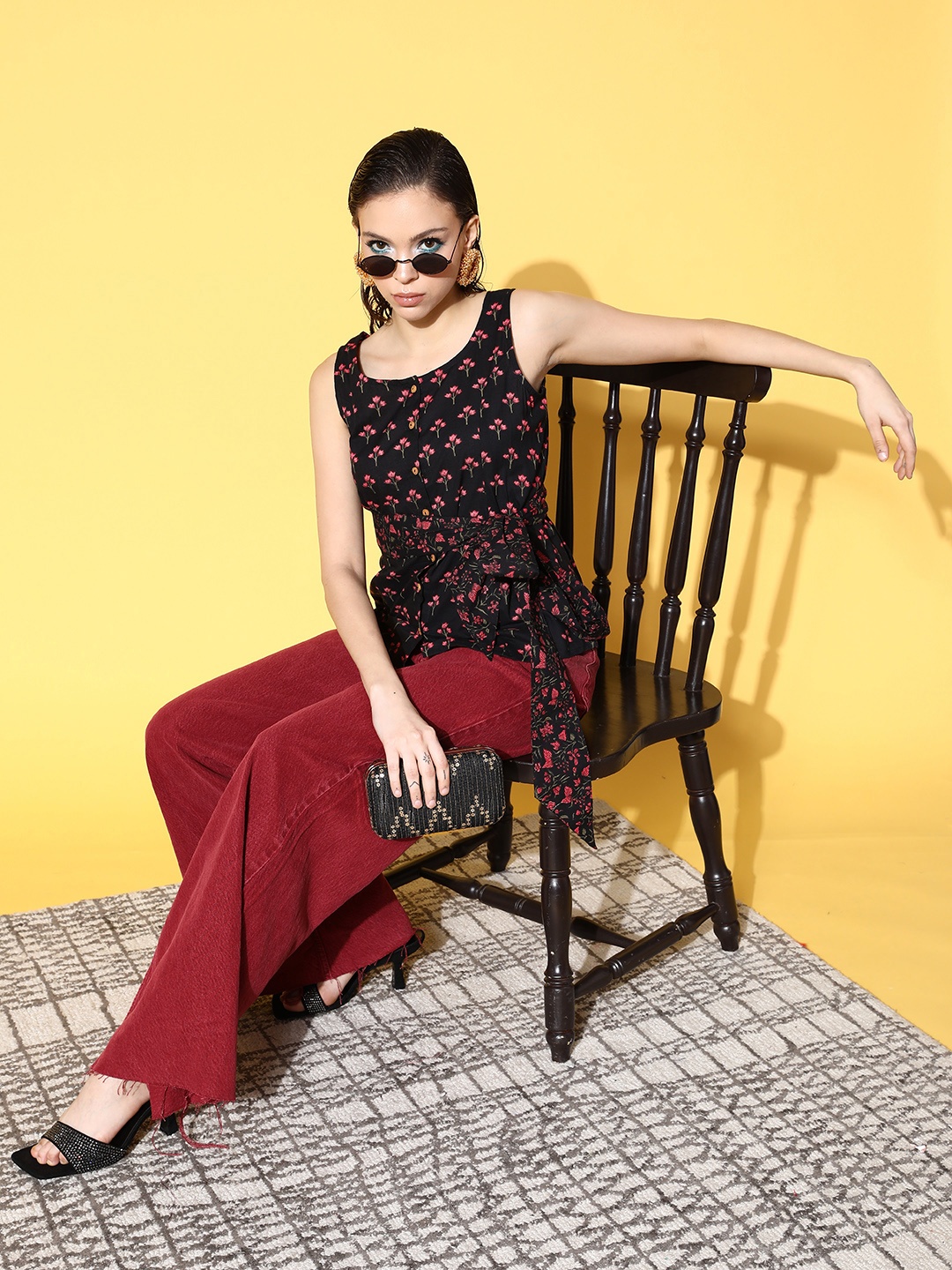 

Yufta Black & Pink Floral Print Top