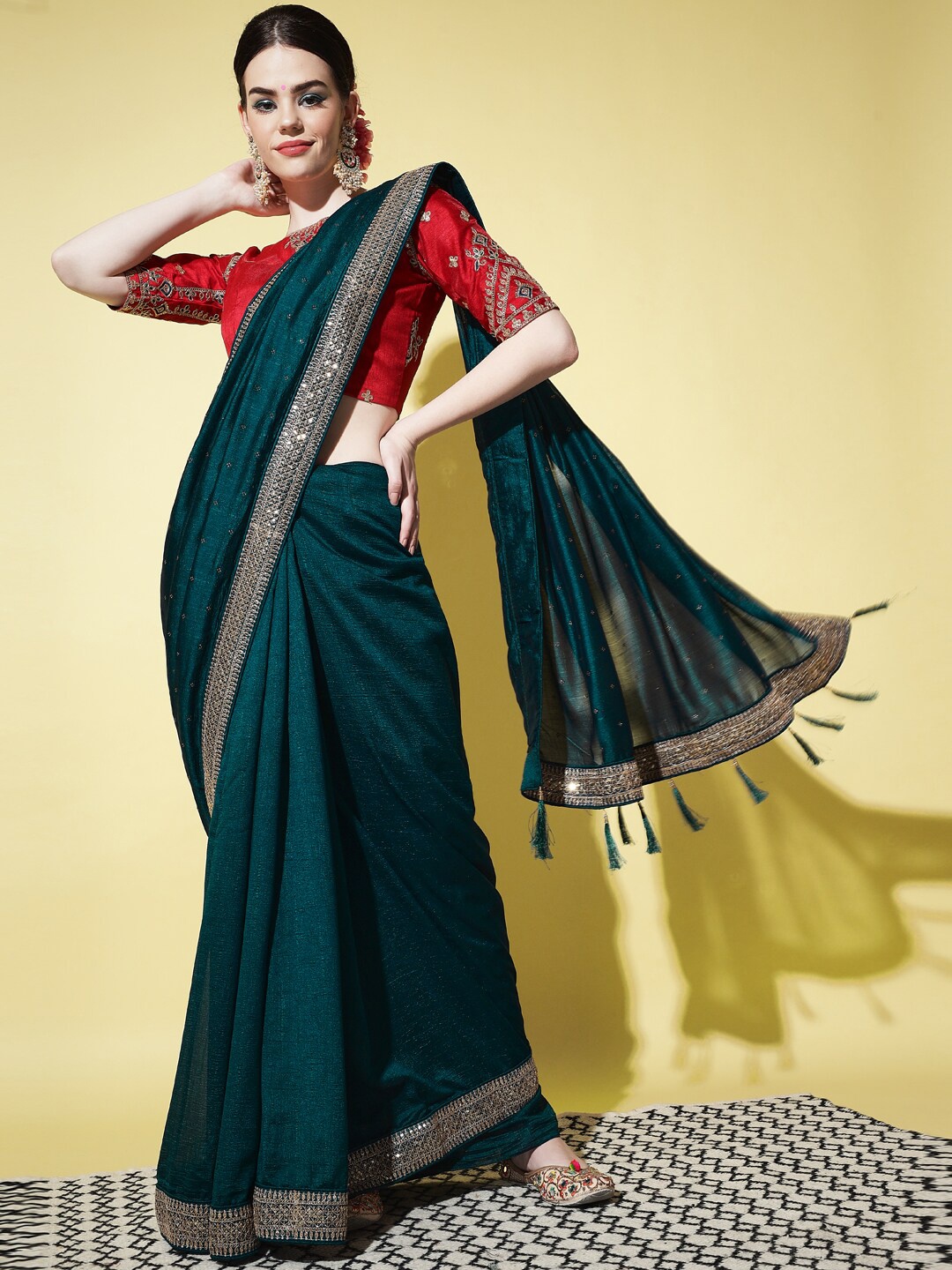 

SHUBHVASTRA Teal & Gold-Toned Embellished Sequinned Art Silk Saree