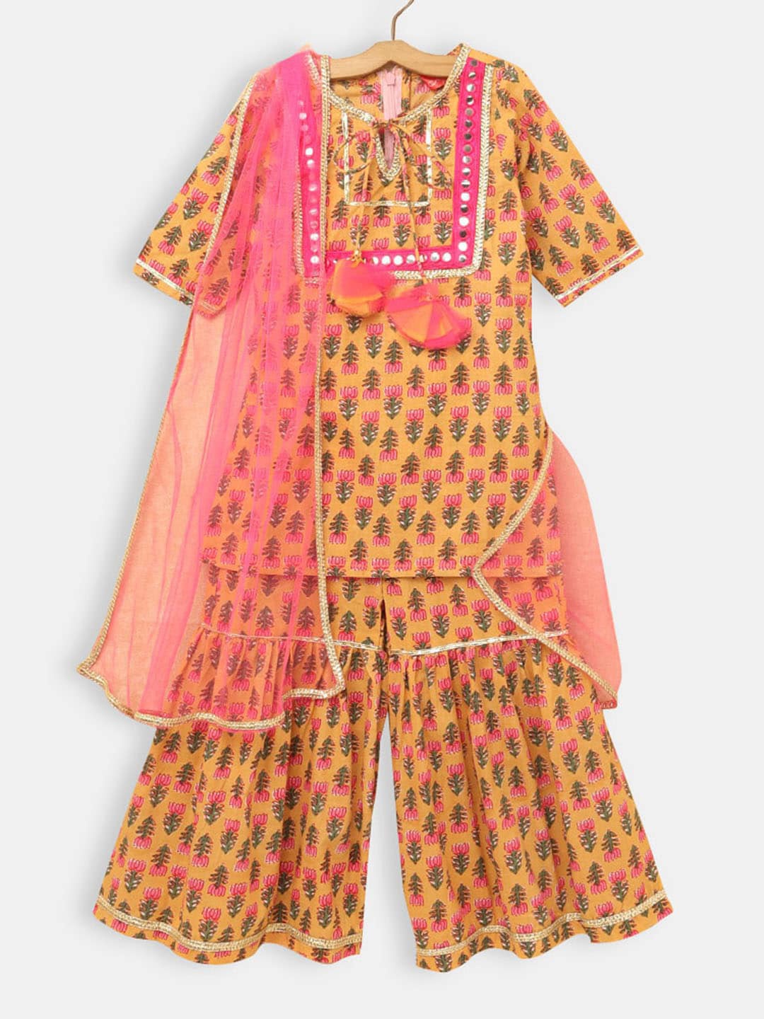 

Hopscotch Girls Pink Ethnic Motifs Printed Pure Cotton Kurta with Sharara