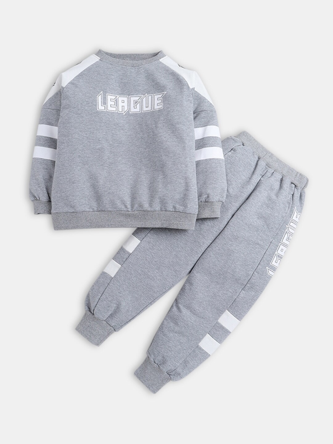 

Hopscotch Boys Grey & White Printed T-shirt with Trousers