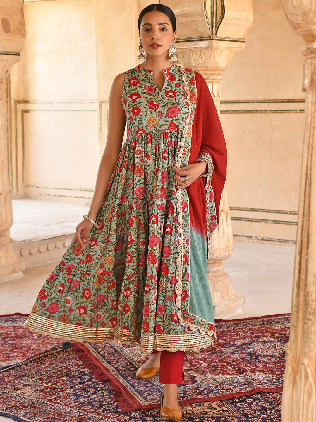 

Janasya Women Sea Green Cotton Floral Block Print Kurta with Trouser and Dupatta