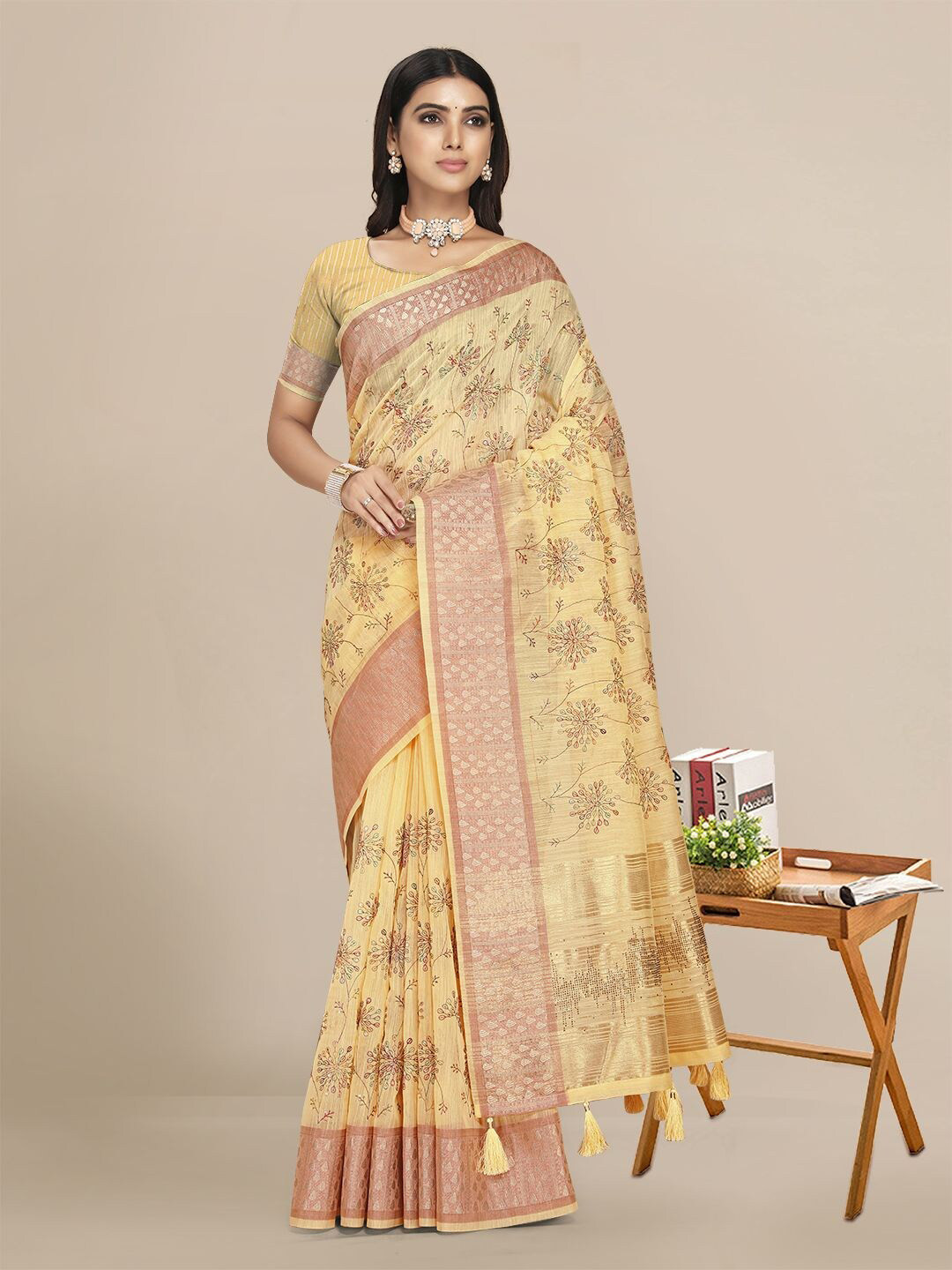 

Mitera Yellow & Gold-Toned Woven Design Zari Pochampally Saree
