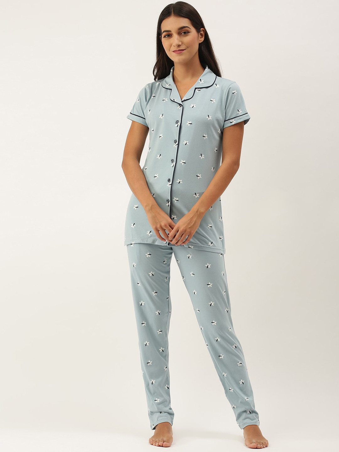 

RedRose Women Blue & White Printed Pure Cotton Night suit
