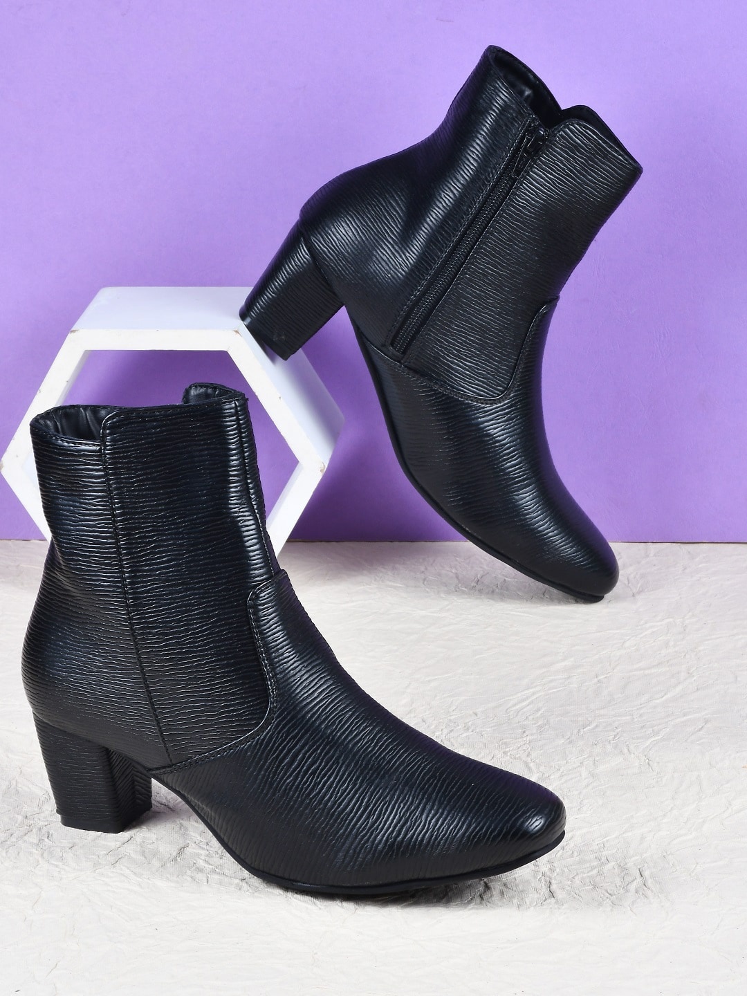 

THE WHITE POLE Women Solid Black Short Block Heeled Boots