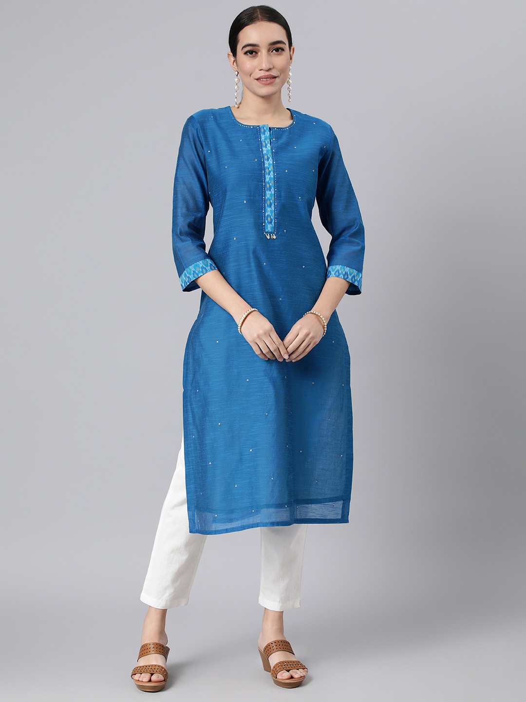 

araaliya Women Yoke Design Straight Kurta, Blue