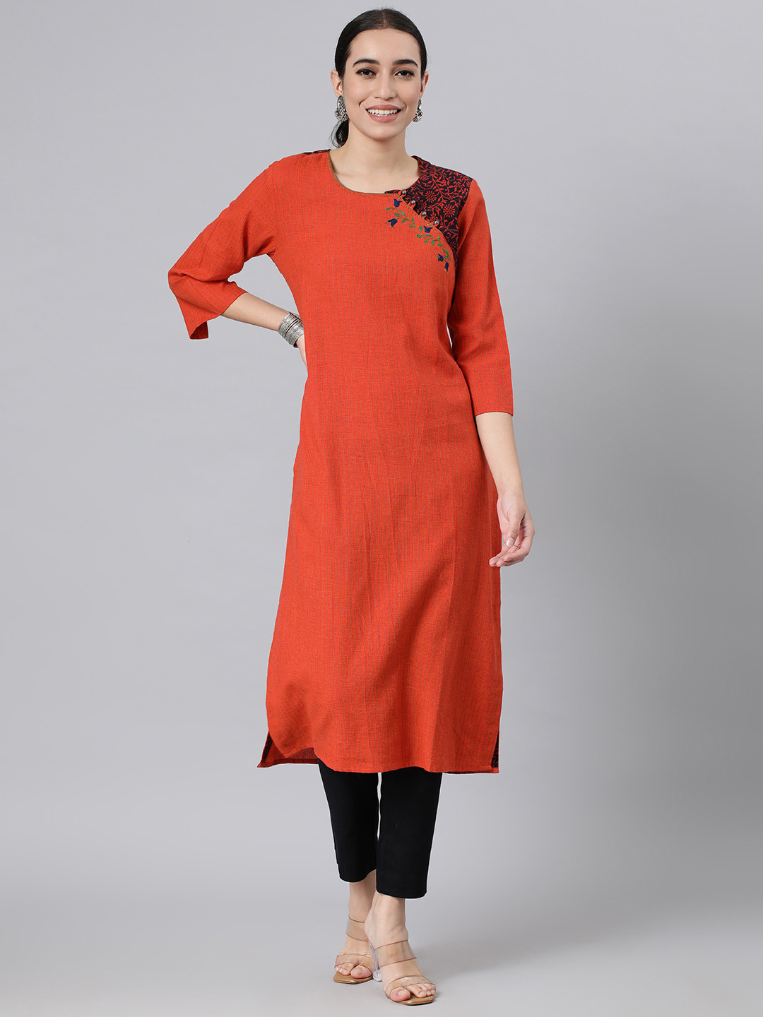 

araaliya Women Floral Embroidered Thread Work Kurta, Rust