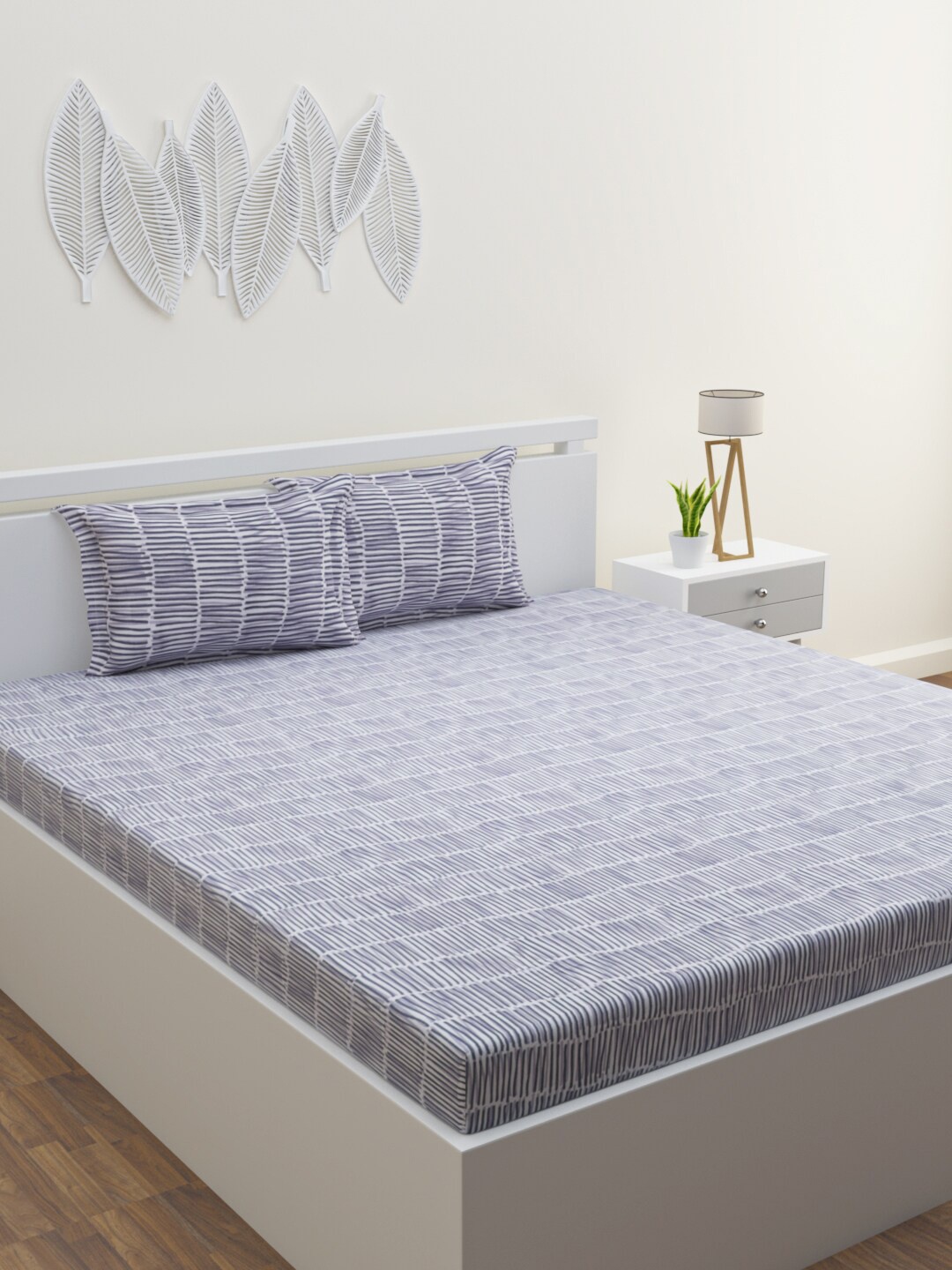

HOME AFFAIRS Purple & White Striped 144 TC King Bedsheet with 2 Pillow Covers