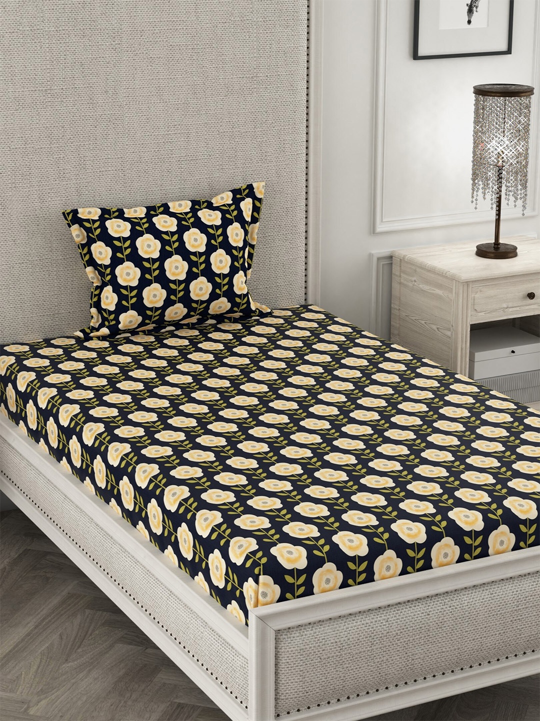 

CHHAVI INDIA Blue & White Floral 210 TC Single Bedsheet with 1 Pillow Covers