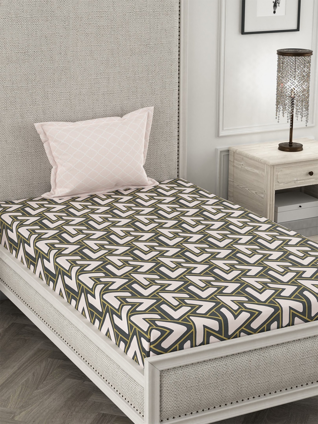 

CHHAVI INDIA Grey & White Geometric 210 TC Single Bedsheet with 1 Pillow Covers