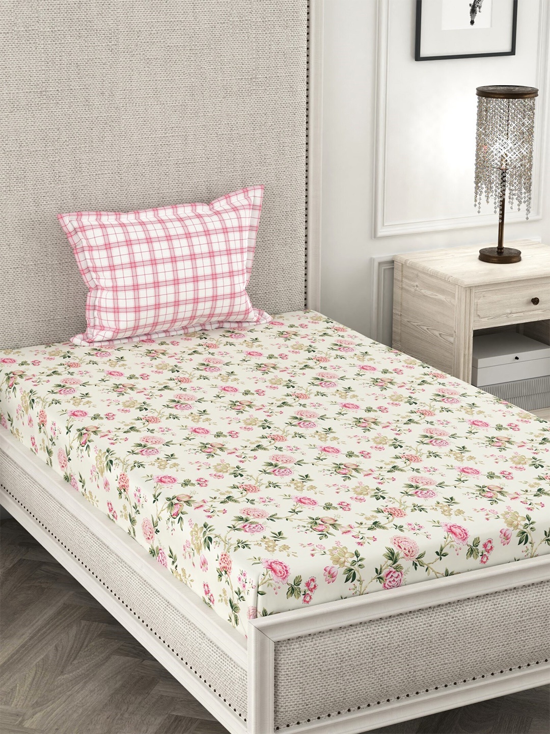

CHHAVI INDIA Pink & Green Floral 210 TC Single Bedsheet with 1 Pillow Covers