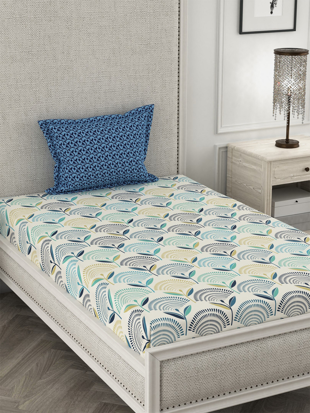 

CHHAVI INDIA White & Blue Graphic 210 TC Single Bedsheet with 1 Pillow Covers