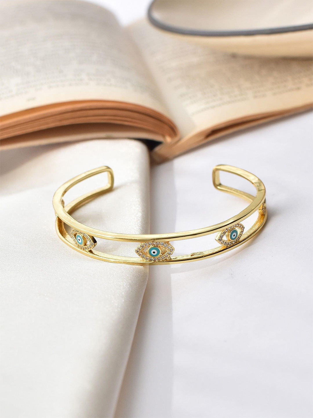 

Klissaa Women Gold-Toned & White Brass Gold-Plated Cuff Bracelet