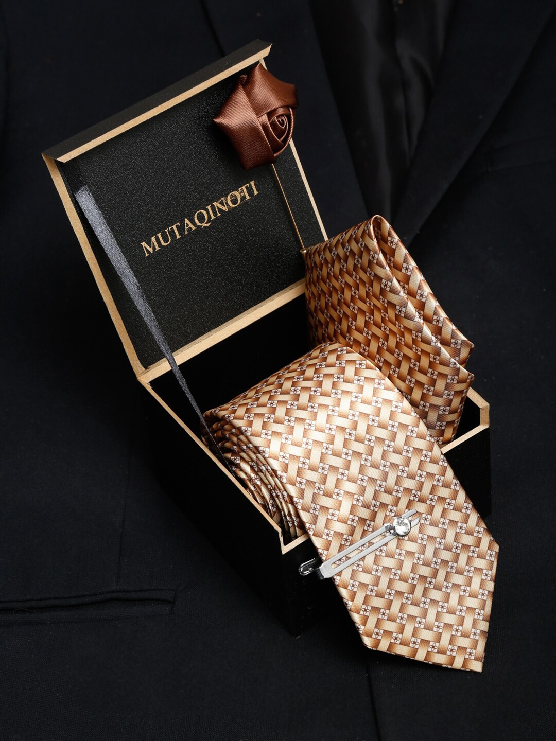 

MUTAQINOTI Men Beige Accessory Gift Set