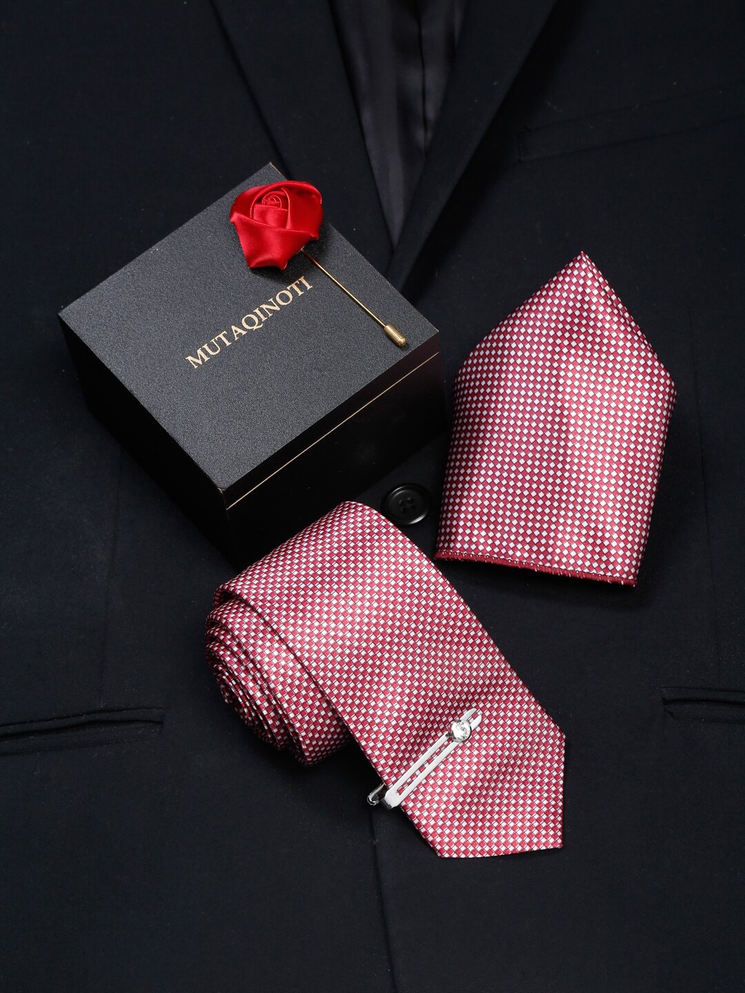 

MUTAQINOTI Men Red Accessory Gift Set