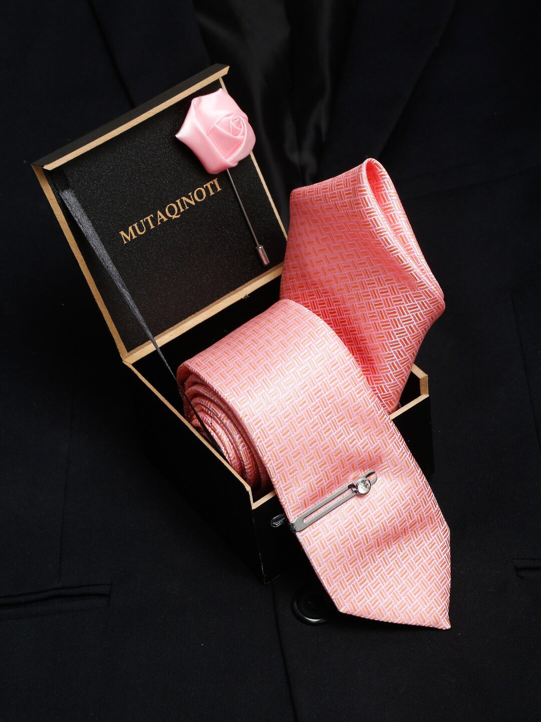 

MUTAQINOTI Men Peach Printed Formal Silk Tie Accessory Gift Set