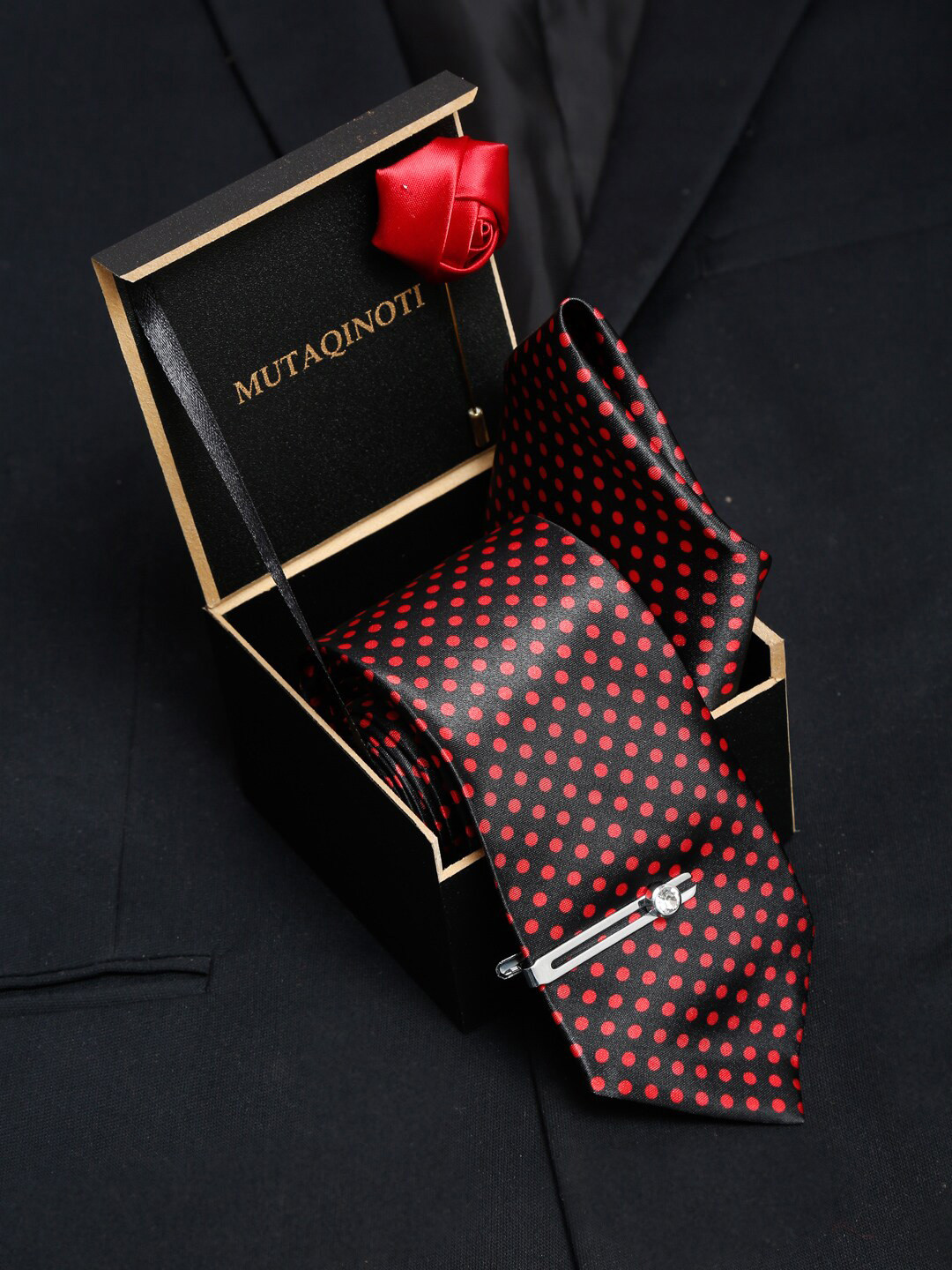 

MUTAQINOTI Men Black & Red Printed Accessory Gift Set