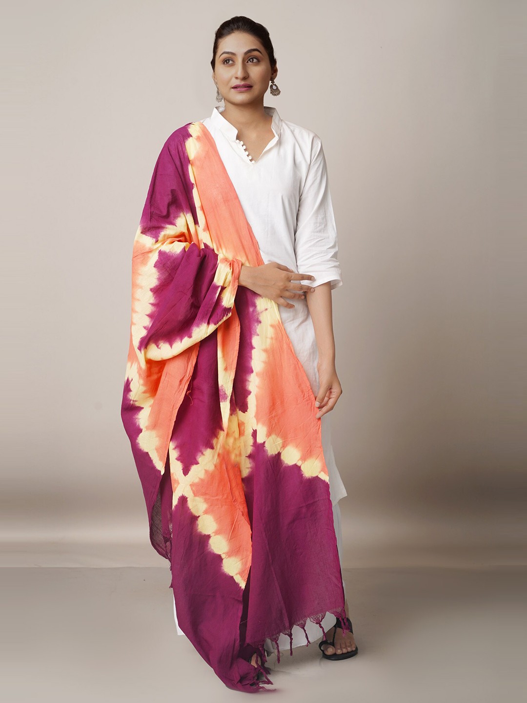 

Unnati Silks Purple & Peach-Coloured Printed Pure Cotton Shibori Dupatta