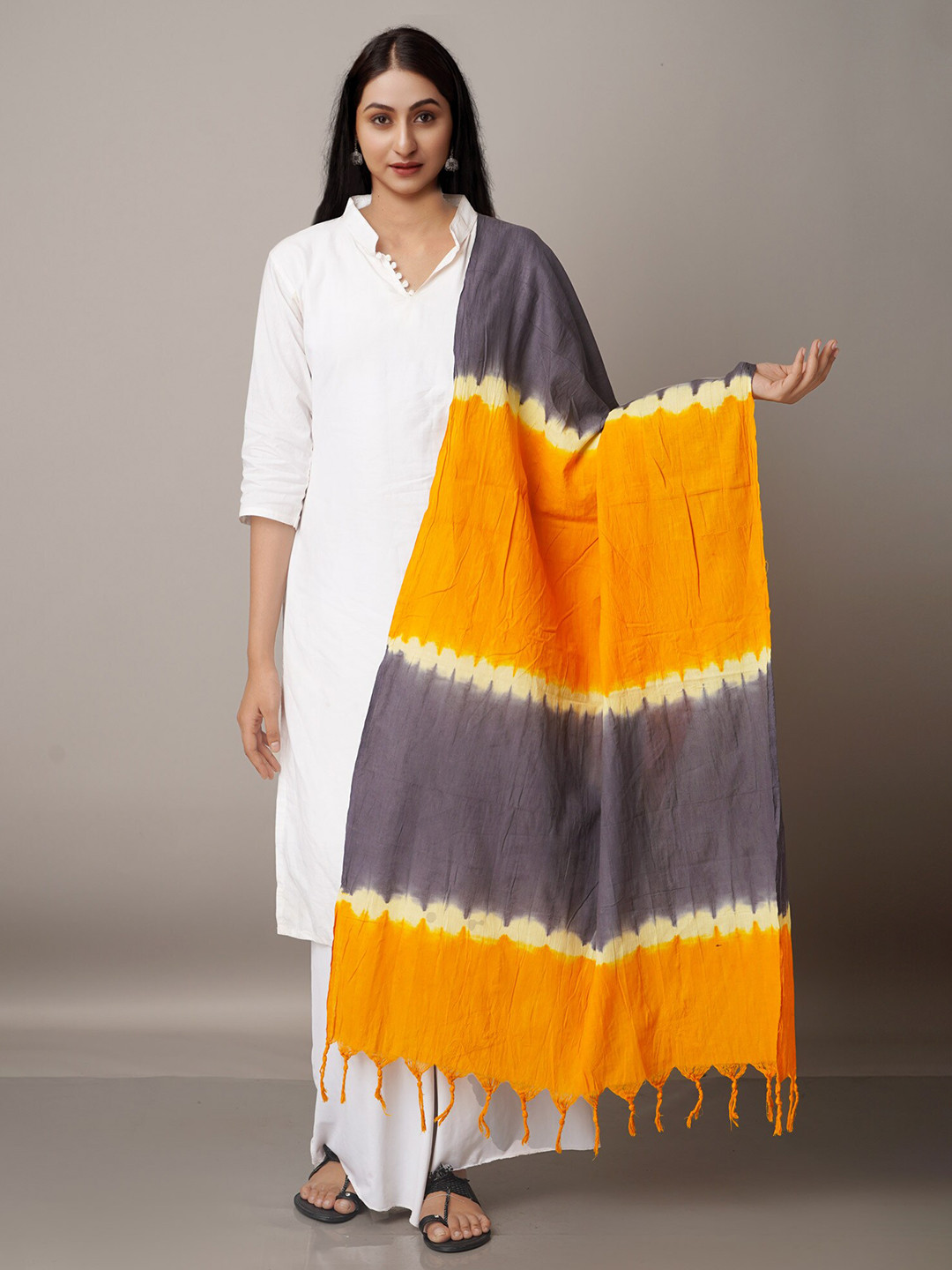 

Unnati Silks Grey & Orange Striped Pure Cotton Shibori Dupatta