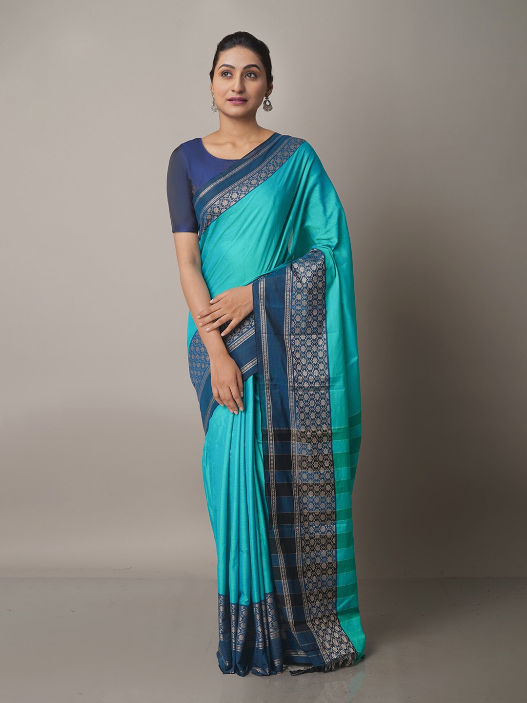 

Unnati Silks Blue & Green Woven Design Zari Narayan Peth Saree