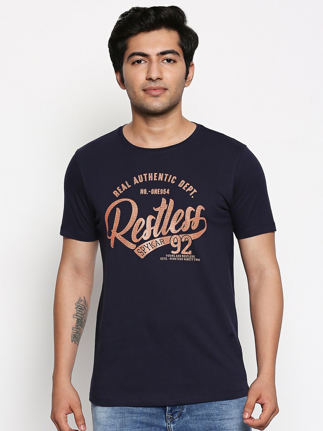 

SPYKAR Men Navy Blue Typography Printed Slim Fit Cotton T-shirt, Black