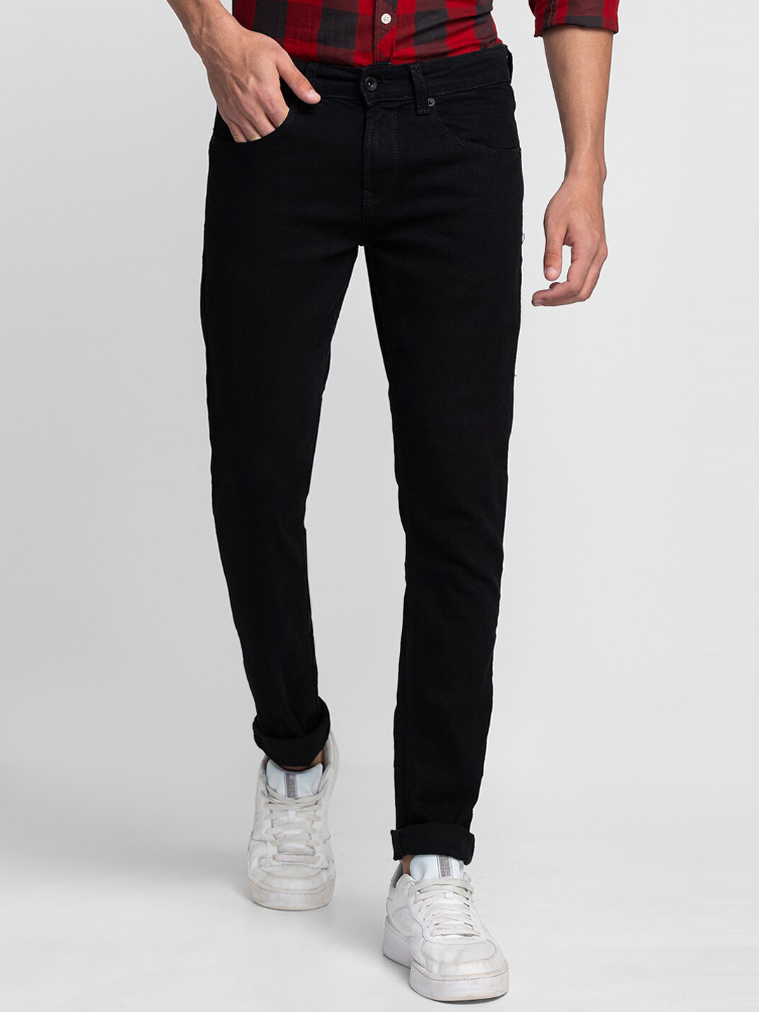 

SPYKAR Men Black Solid Cotton Jeans