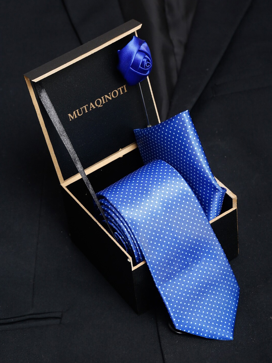 

MUTAQINOTI Men Blue Accessory Gift Set
