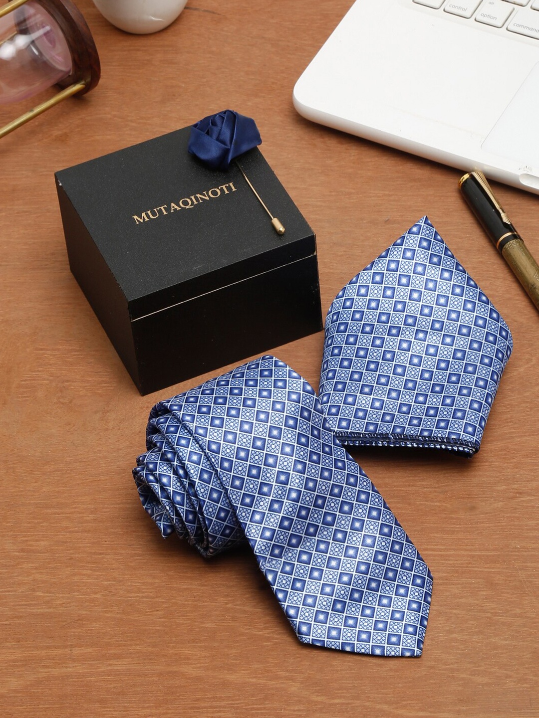

MUTAQINOTI Men Blue Formal Accessory Gift Set