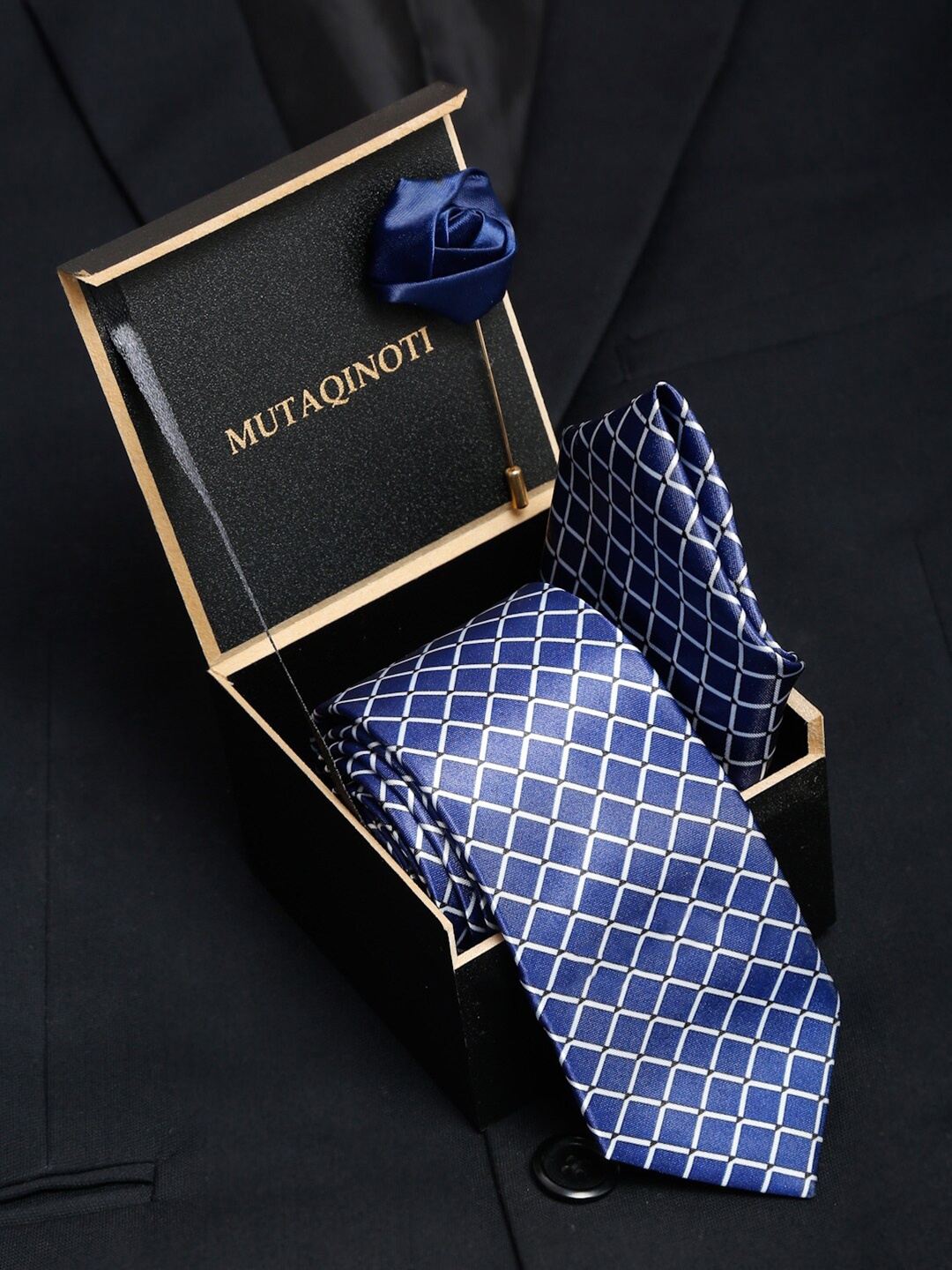 

MUTAQINOTI Men Blue & White Printed Formal Tie Accessory Gift Set