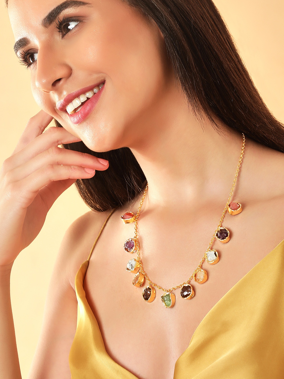 

Rubans Voguish Green Gold-Plated Necklace