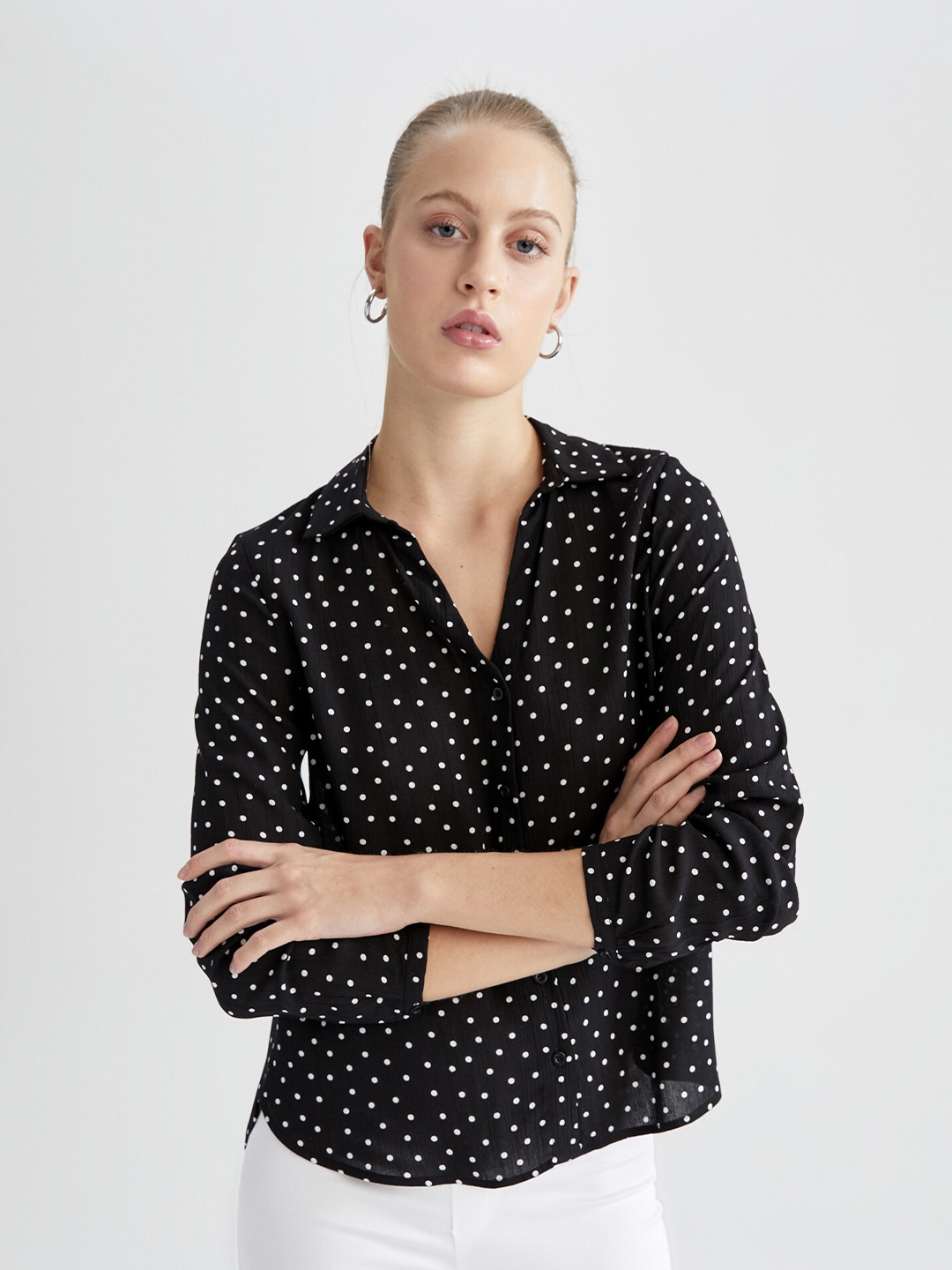 

DeFacto Black & White Polka Dots Print Shirt Style Top