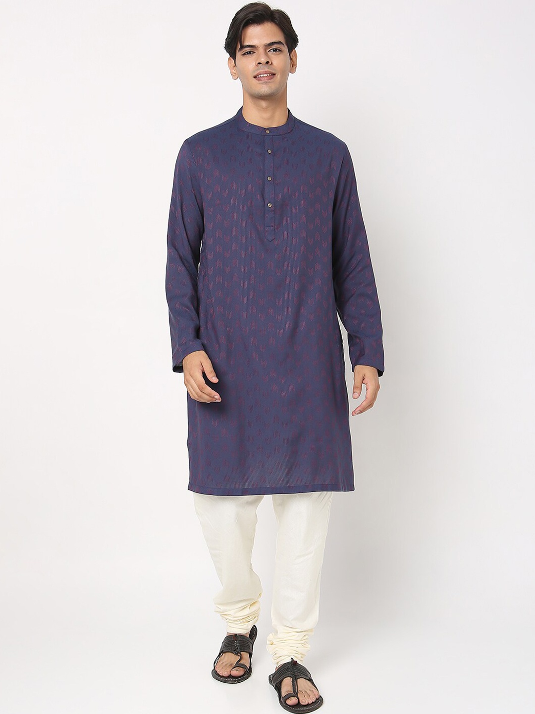 

Ethnicity Men Blue Kurta