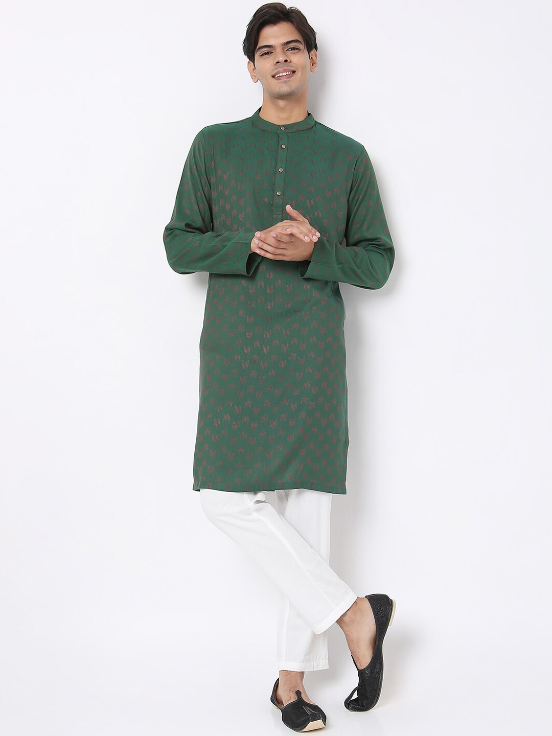 

Ethnicity Men Green Kurta