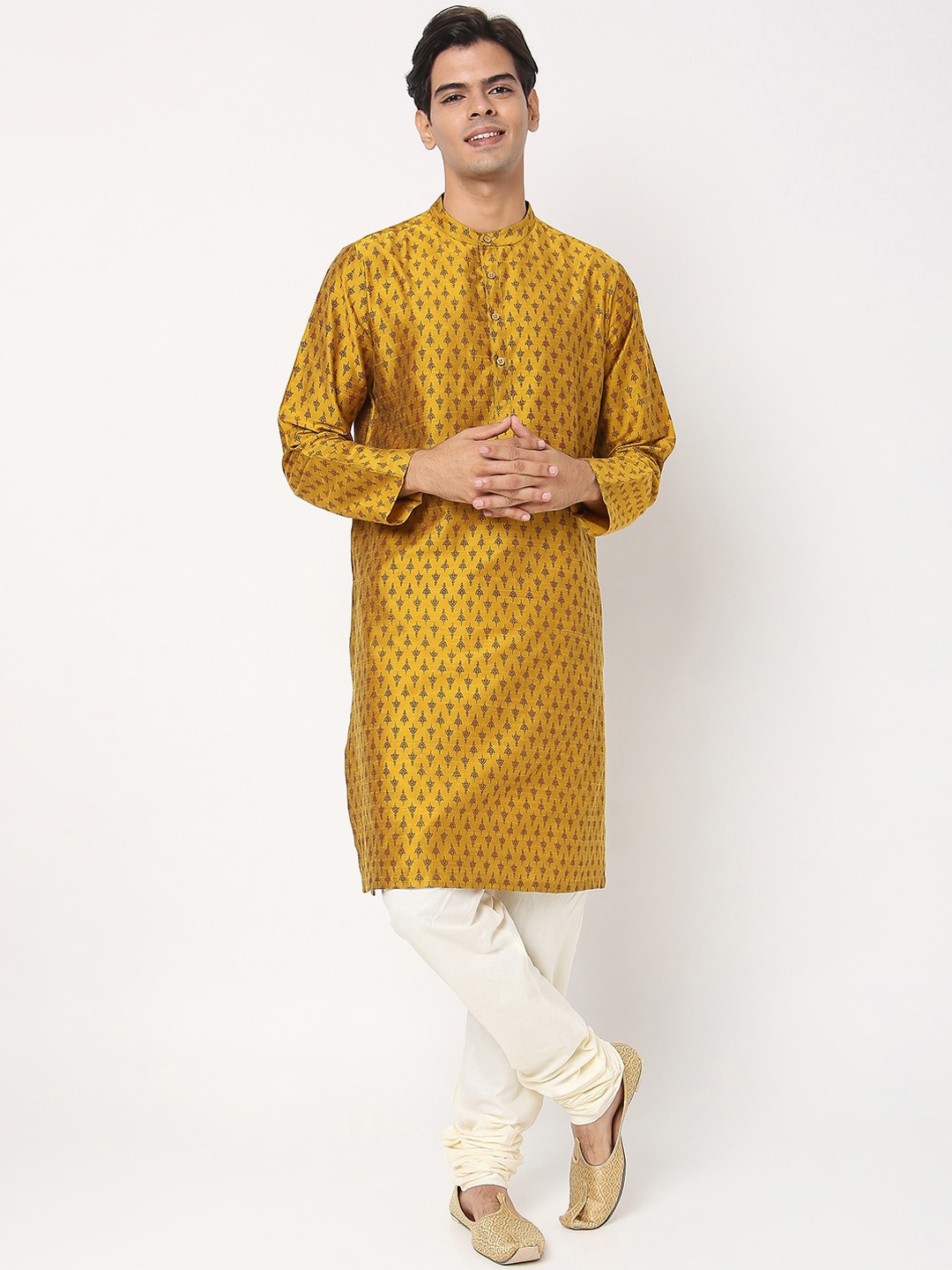 

Ethnicity Men Yellow Ethnic Motifs Kurta