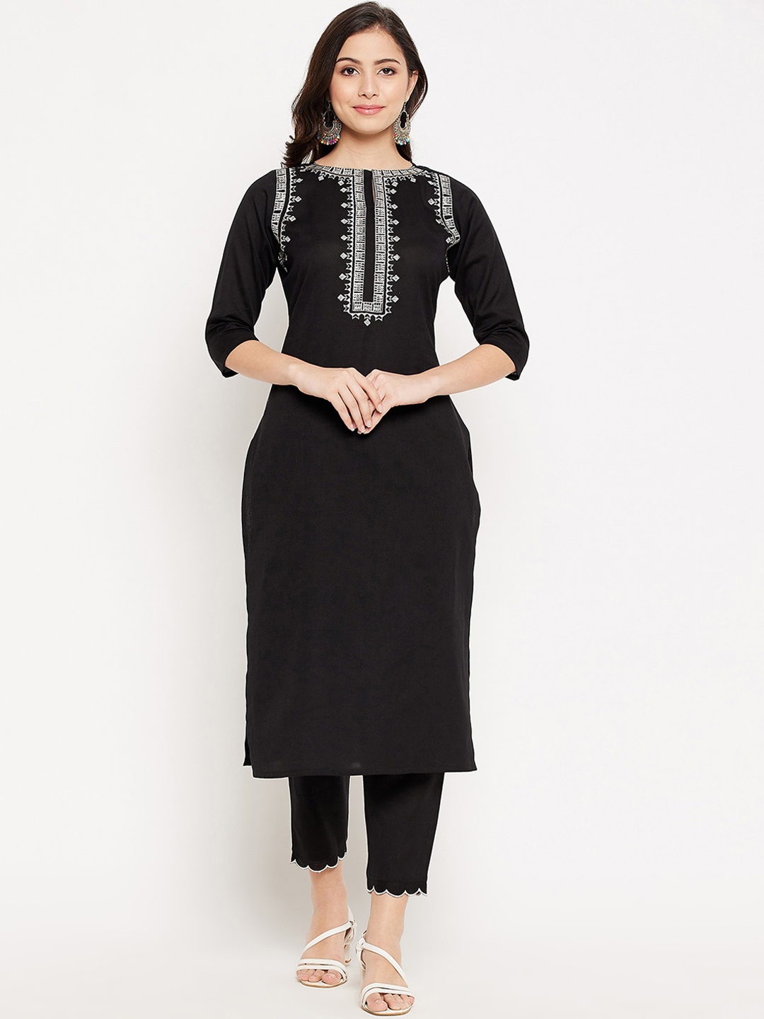 

WineRed Women Black Embroidered Pure Cotton Kurta with Trousers