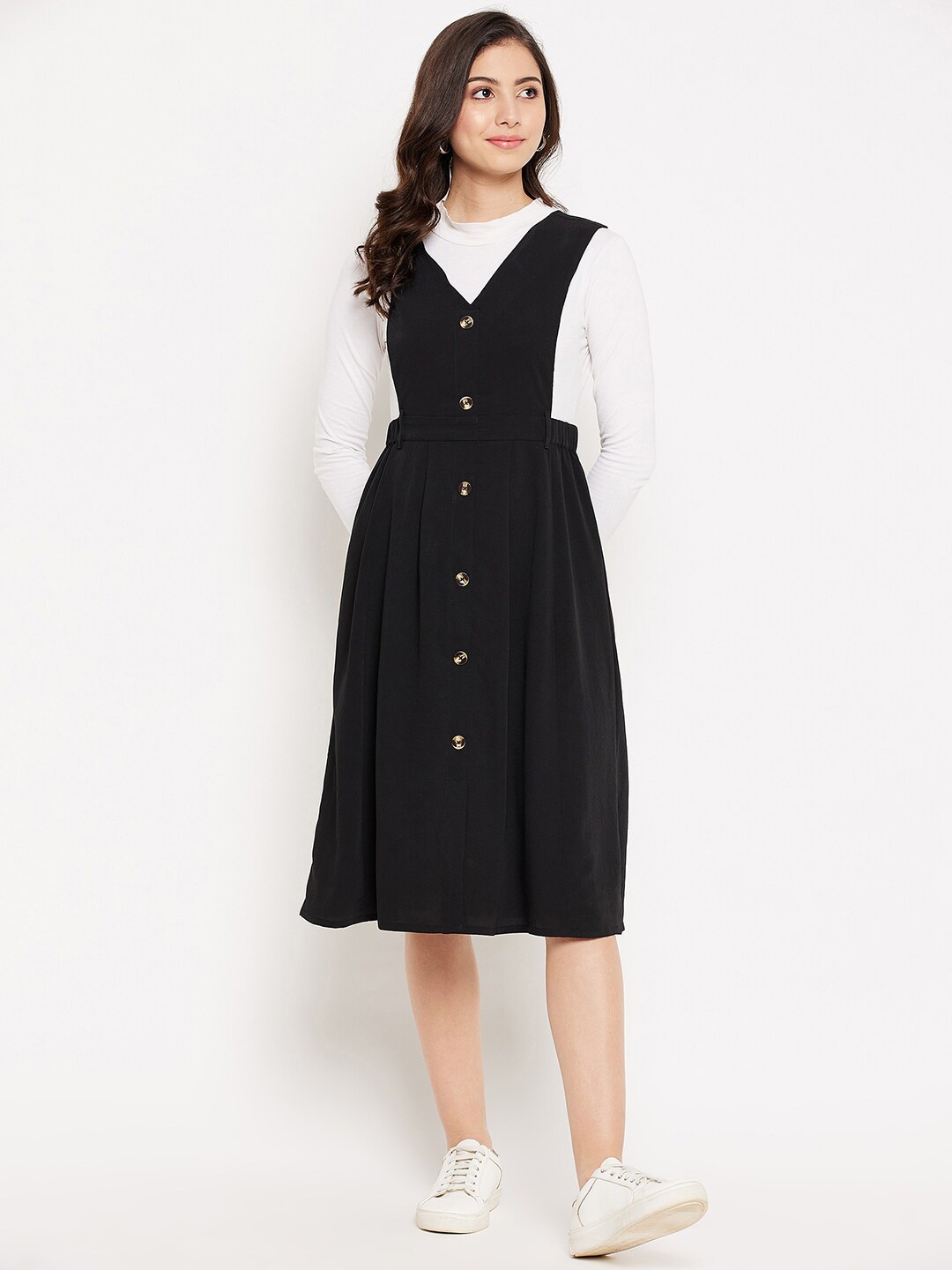 

WineRed Women Black Crepe Pinafore Dress with button