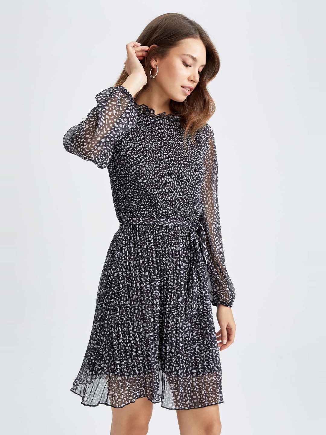 

DeFacto Women Black Printed Dress