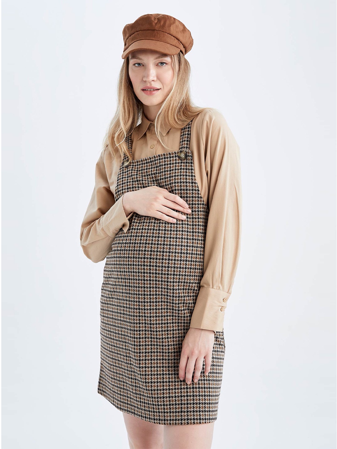 

DeFacto Women Black & Beige Checked Maternity A-Line Dress