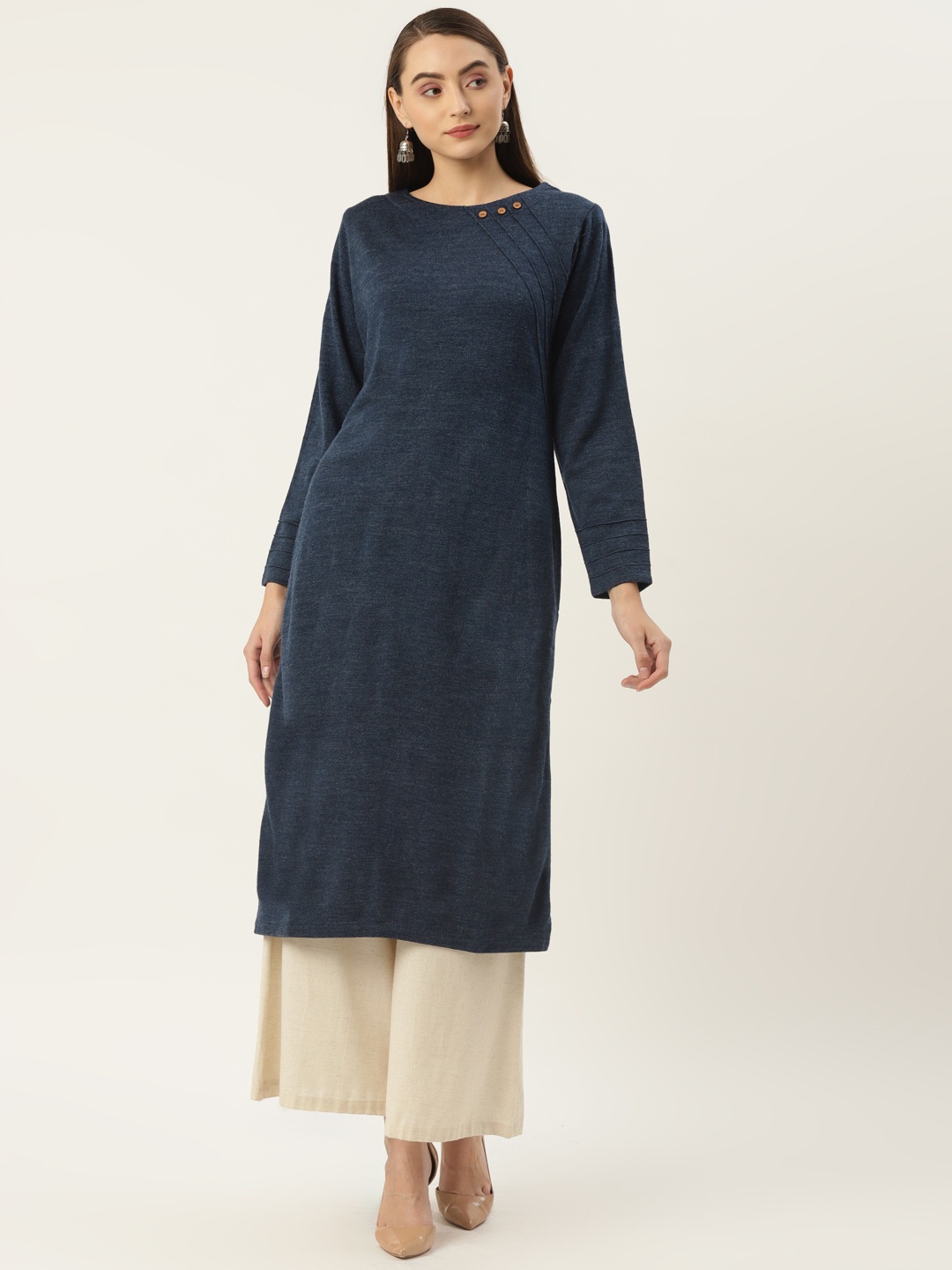 

FABNEST Women Blue Embroidered Kurta