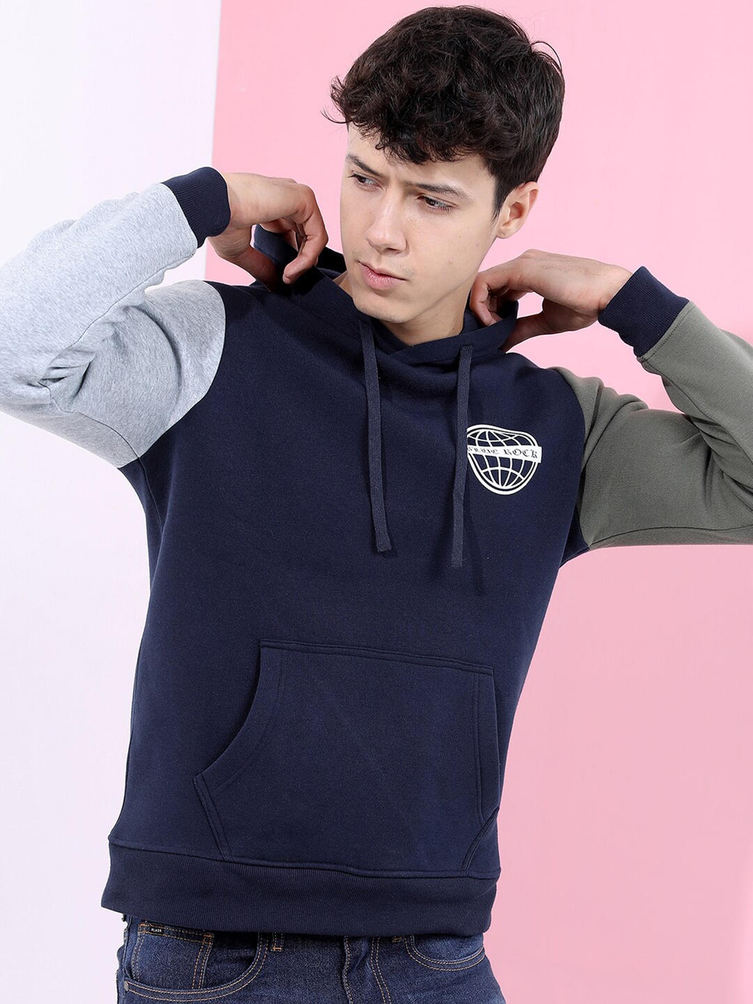 

HIGHLANDER Men Navy Blue Hooded Sweatshirt