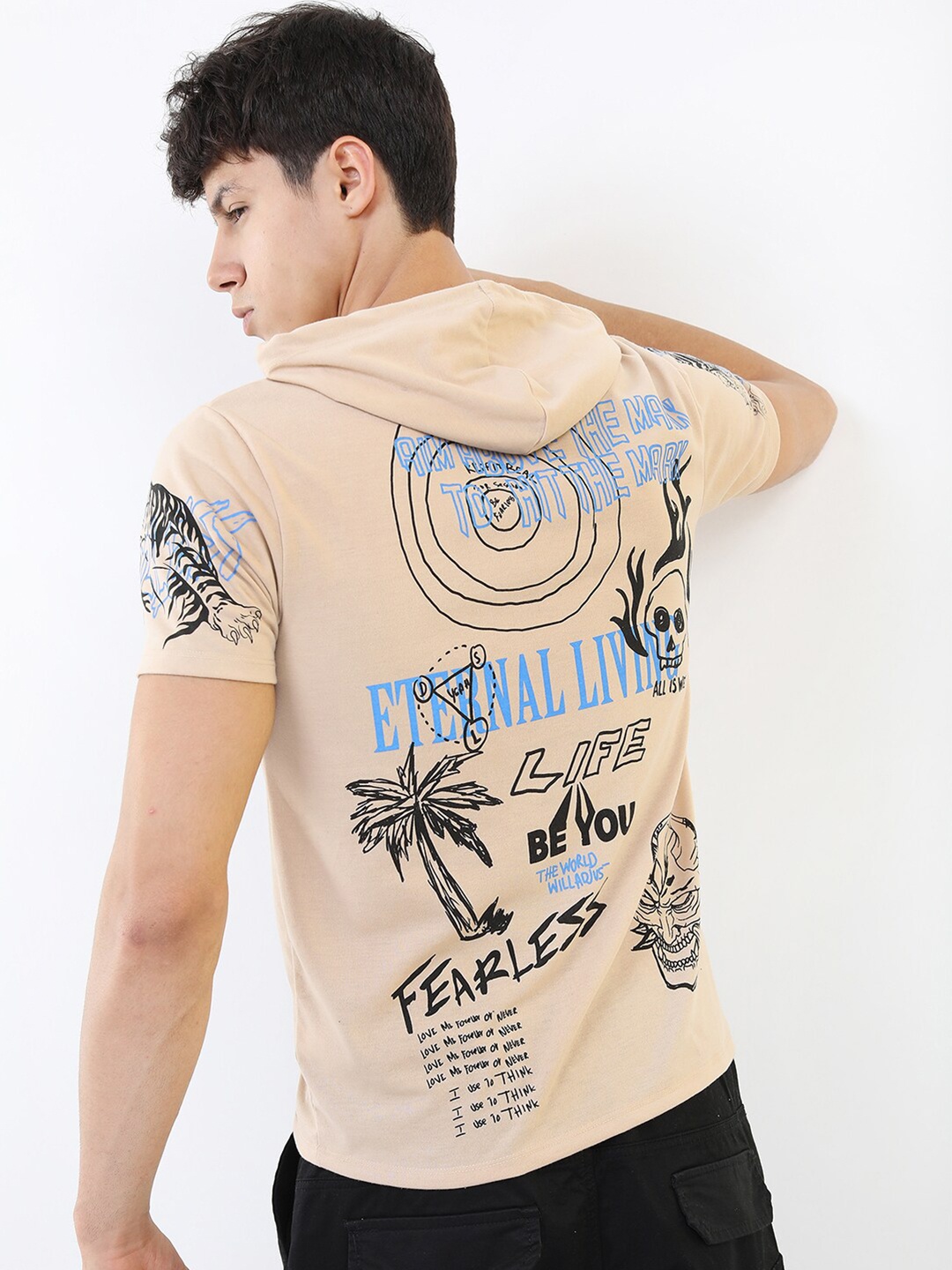 

KETCH Men Beige Printed Slim Fit T-shirt