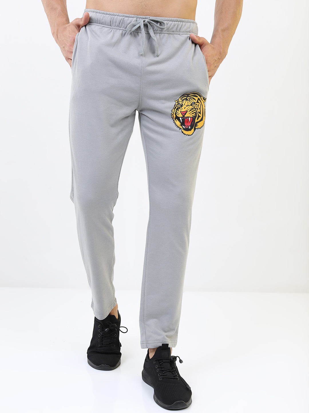 

KETCH Men Grey & Yellow Graphic Printed Track Pants