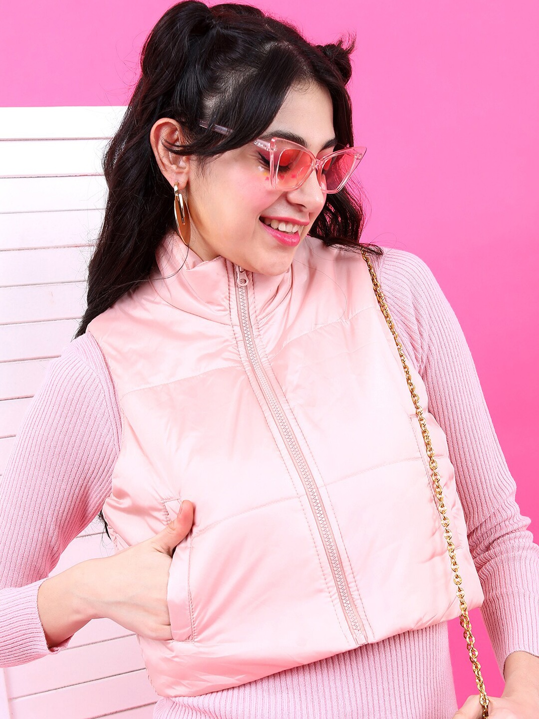 

Tokyo Talkies Women Pink Solid Crop Puffer Jacket